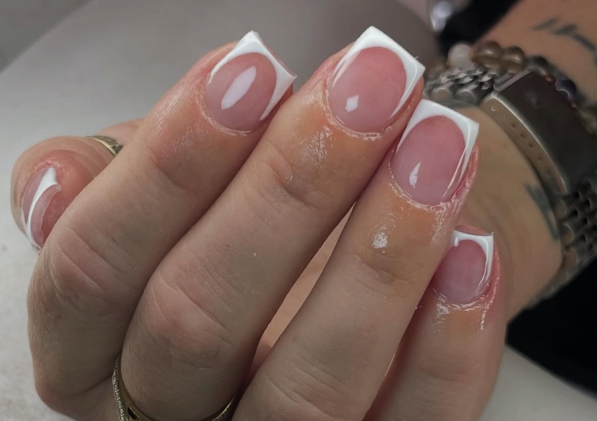 Short- Simple Design/French