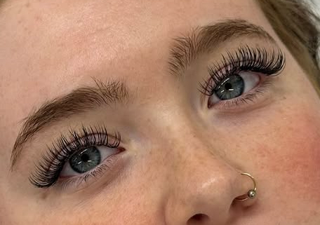 classic lashes