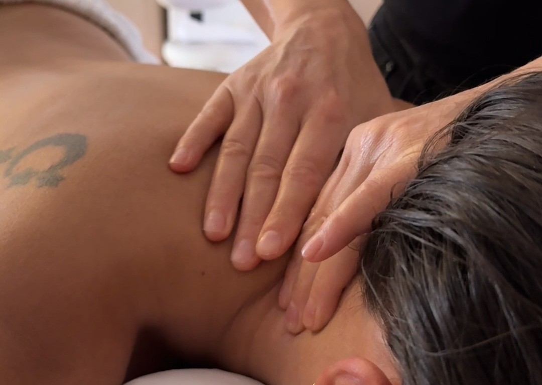 75 minute Luxury Massage