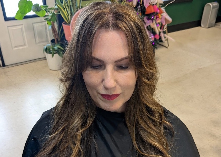 Hair Cut + Wash/Blowout Style ✂️💆🏻‍♀️