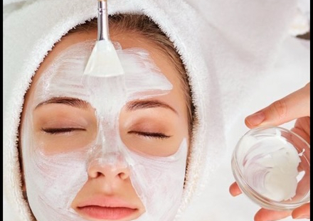 Holistic facial massage 