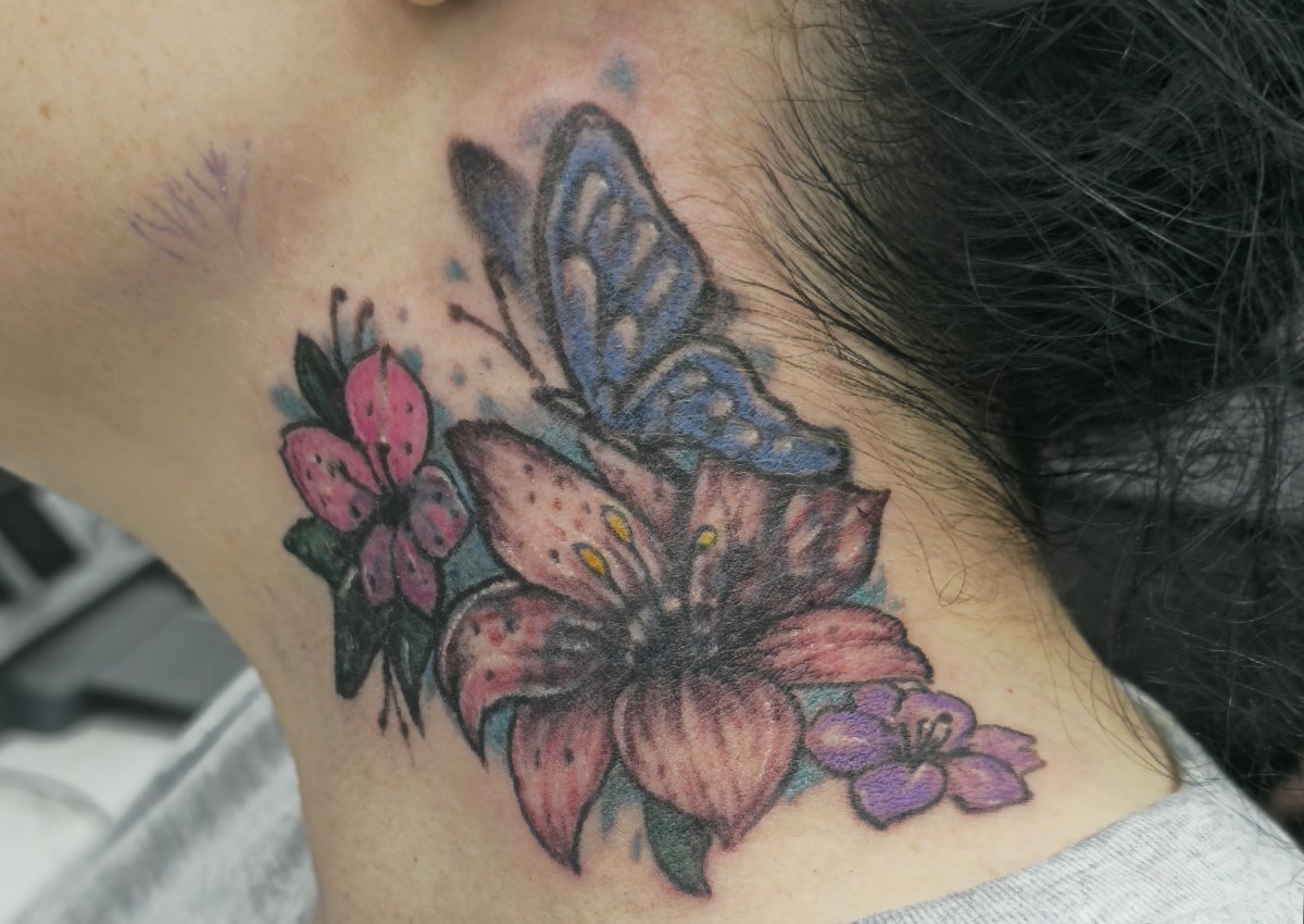 3hr-4hr  Tattoo session,  (2/2)