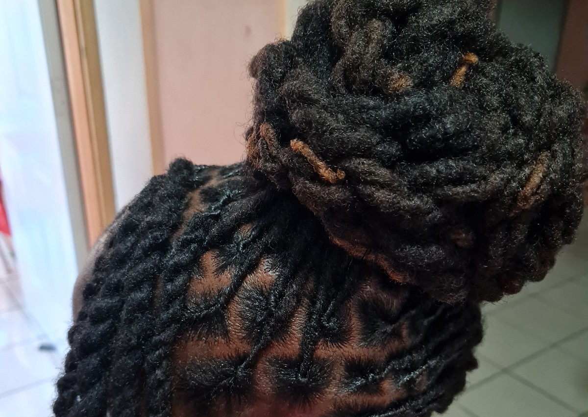 Loc grooming (growth and strands) and style