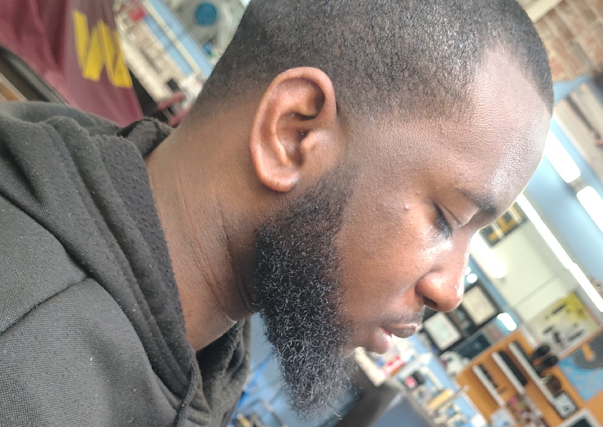 ✂️ Signture Haircut + Beard (Tier 2 with 1 Complimentary Enhancement)