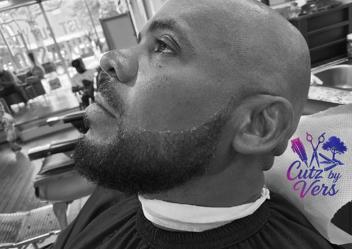 ✂️ Signture Haircut + Beard (Tier 3 with 2 Complimentary Enhancements)