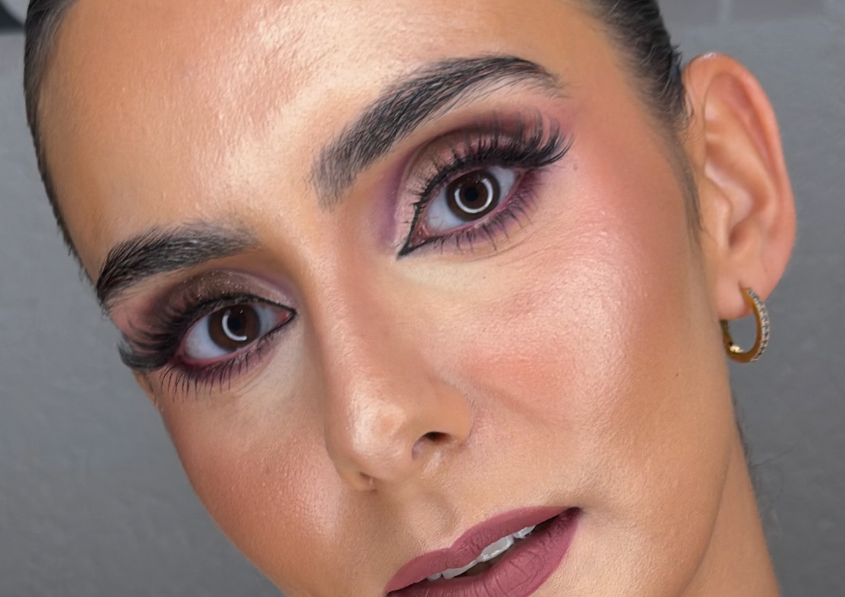 Evening makeup  (1/3)