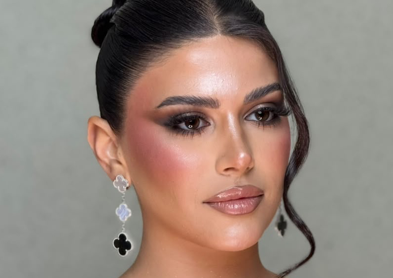 Evening makeup  (3/3)