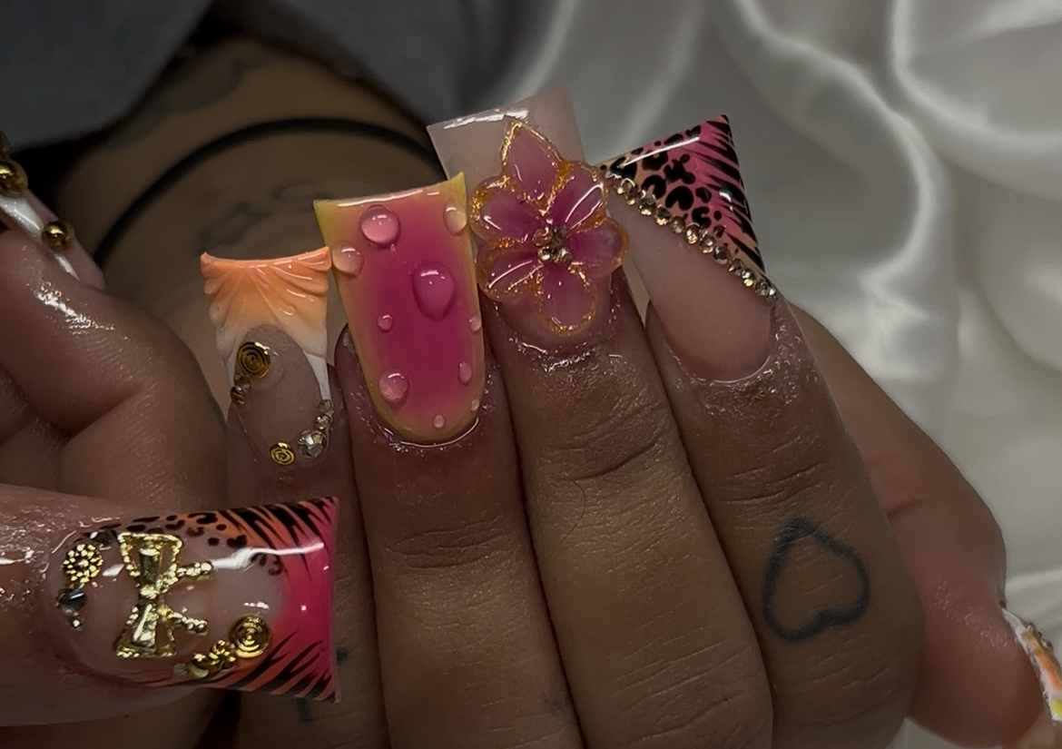 3d Flowers or 3d Nail Art