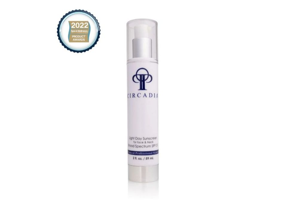 Light Day Sunscreen Broad Spectrum SPF 37