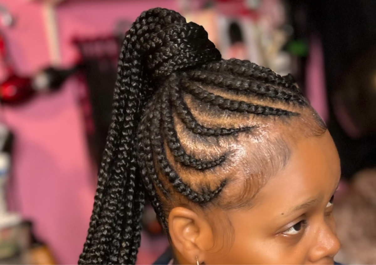 FEED-IN PONYTAIL BRAIDS - Medium 