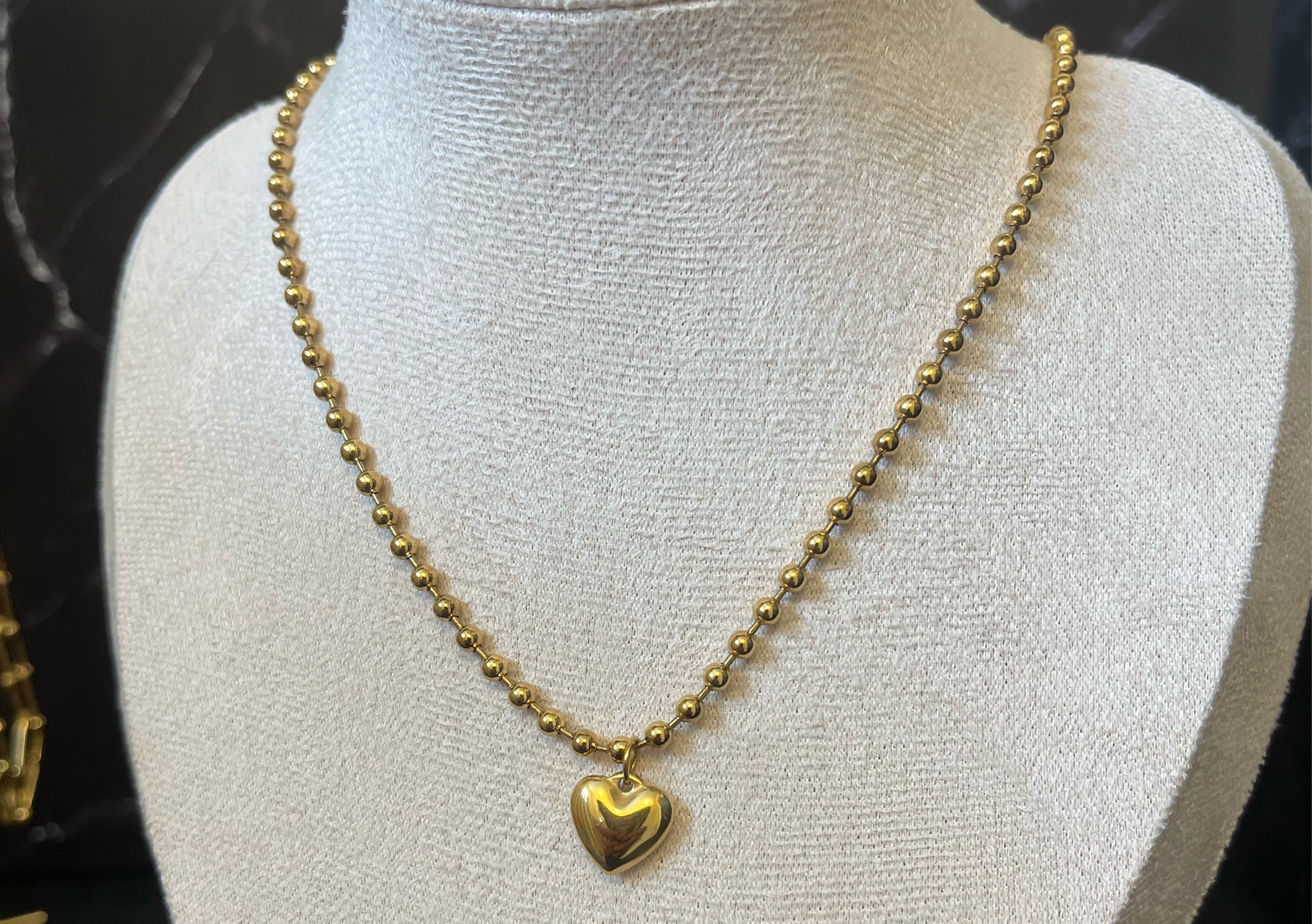 Collar de corazón