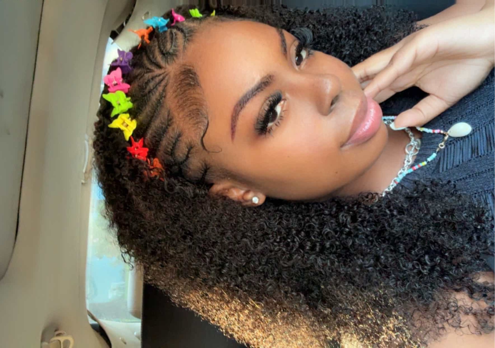 Quickweave+ Stitch braids in the front