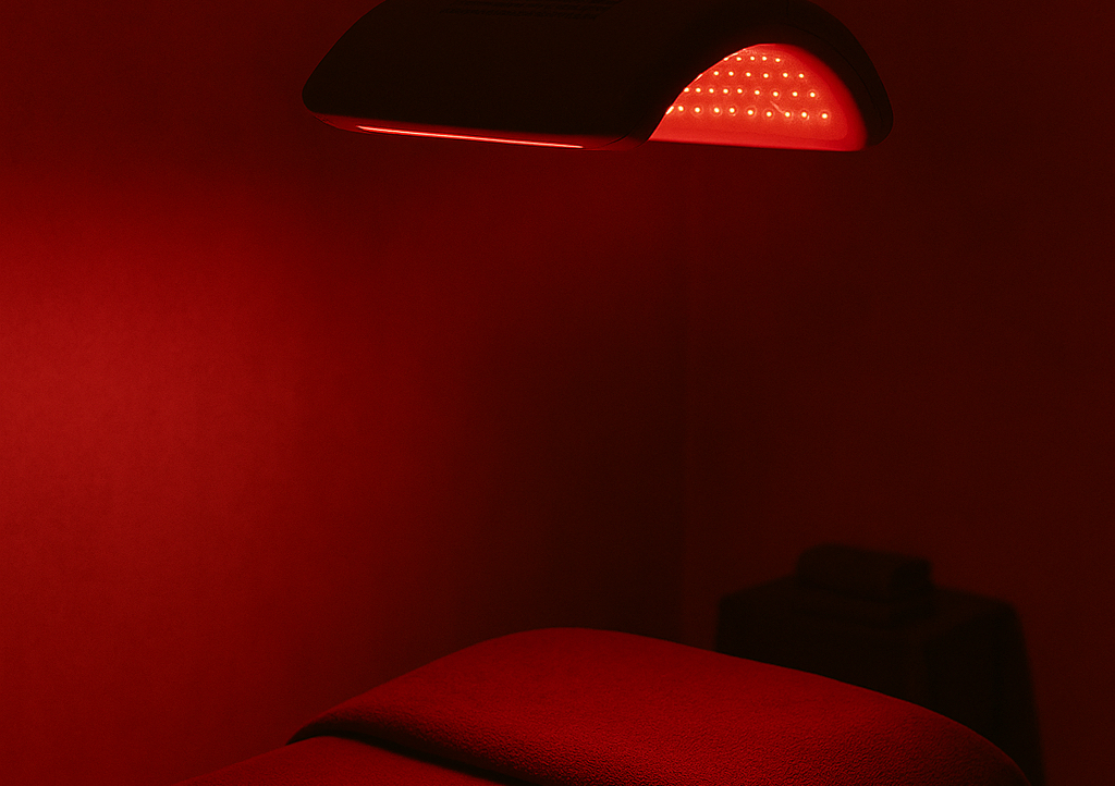 Red Light Glow Up Facial