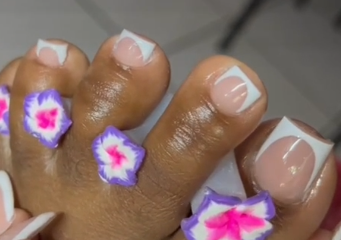Pink and White Toes Acrylic (paint)