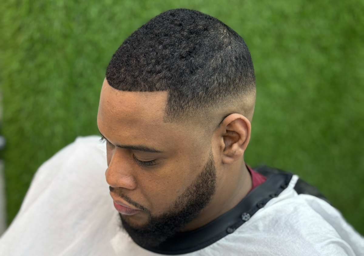 HAIRCUT & BEARD SPICY 🌶️ (4/5)