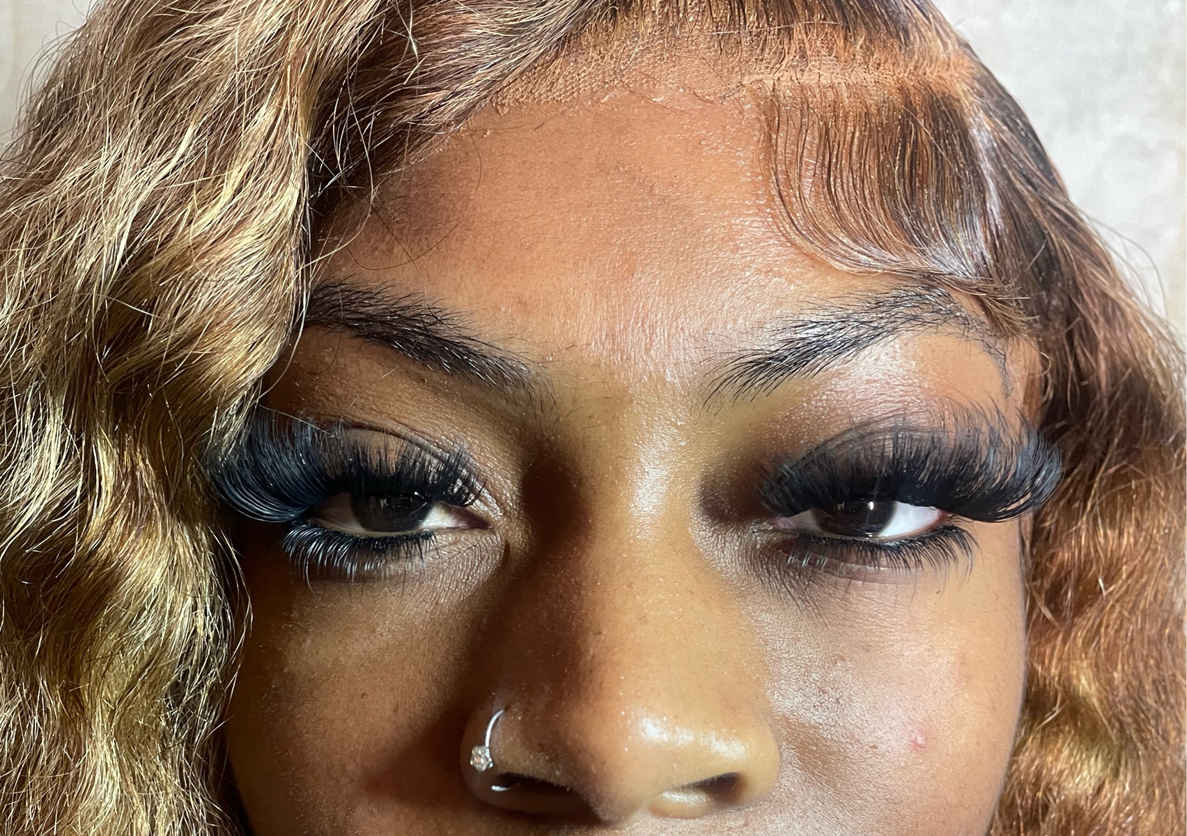 Exotic lash clusters