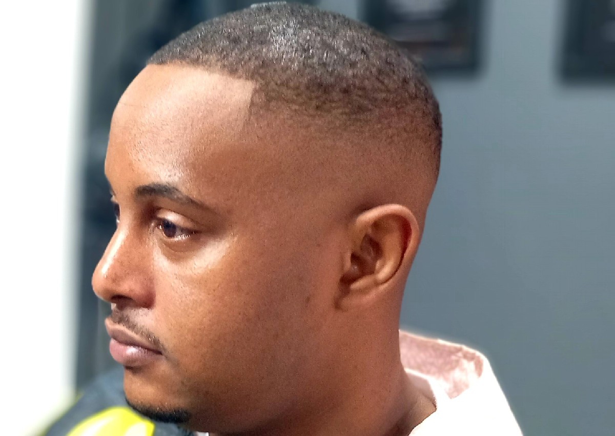 Adult Skin Fade & Goatee Line-Up