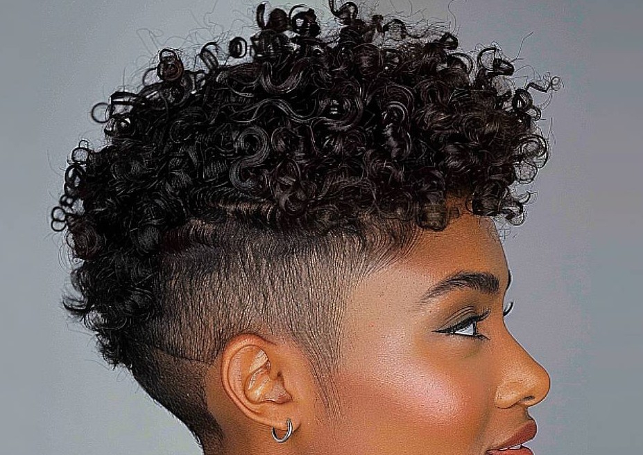 Women's Curly Mohawk