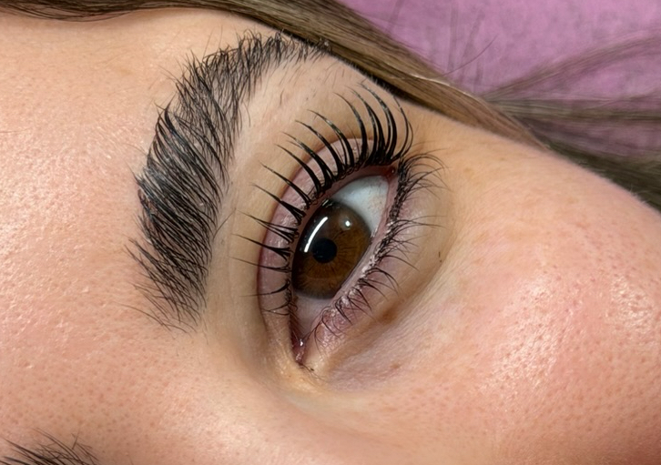 Korean lash lift  (3/3)