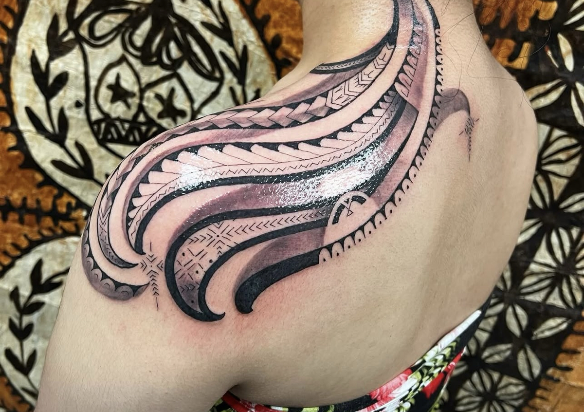 Shoulder Piece (Female) ($200 Deposit)