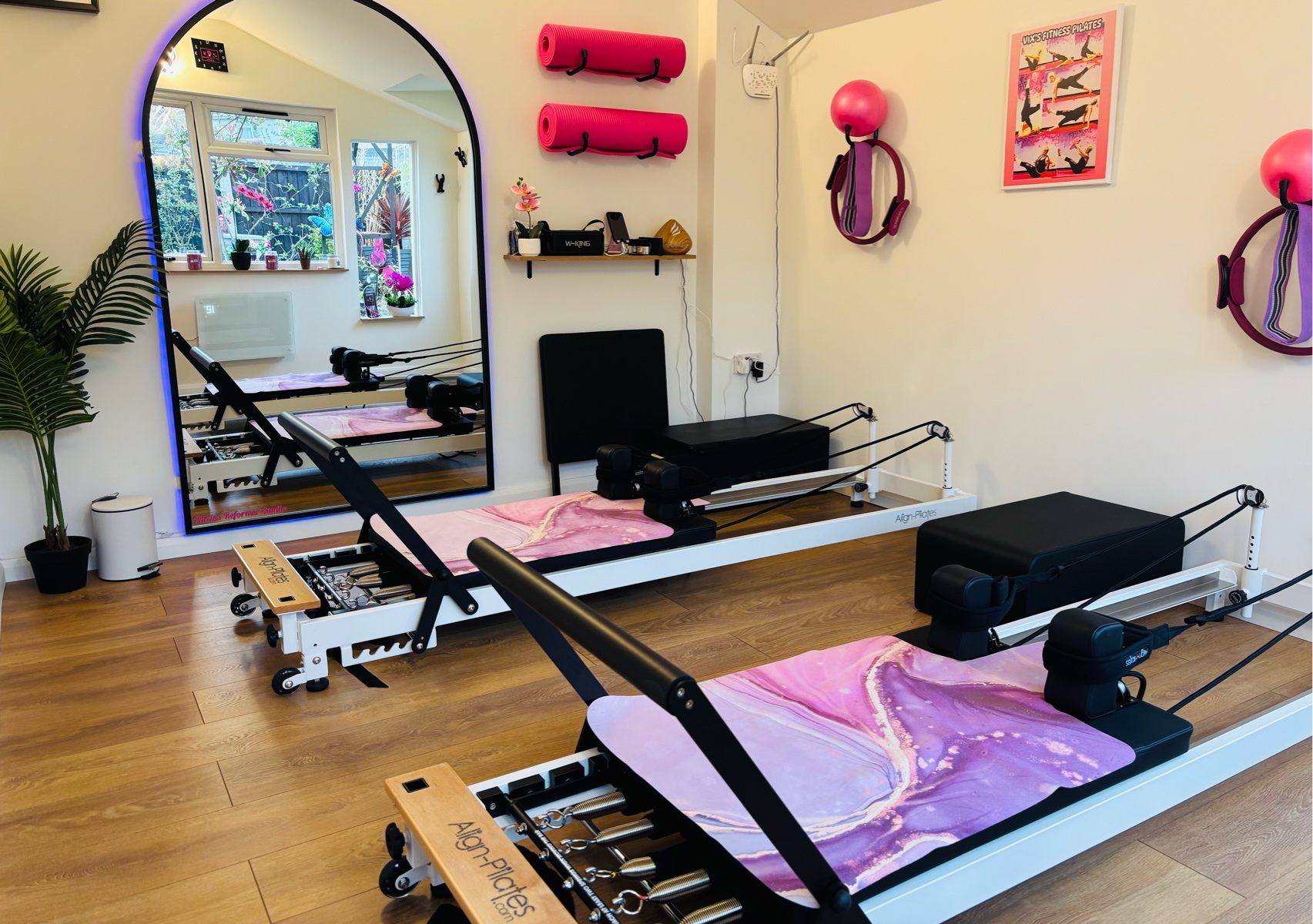 Couples Reformer  Pilates 