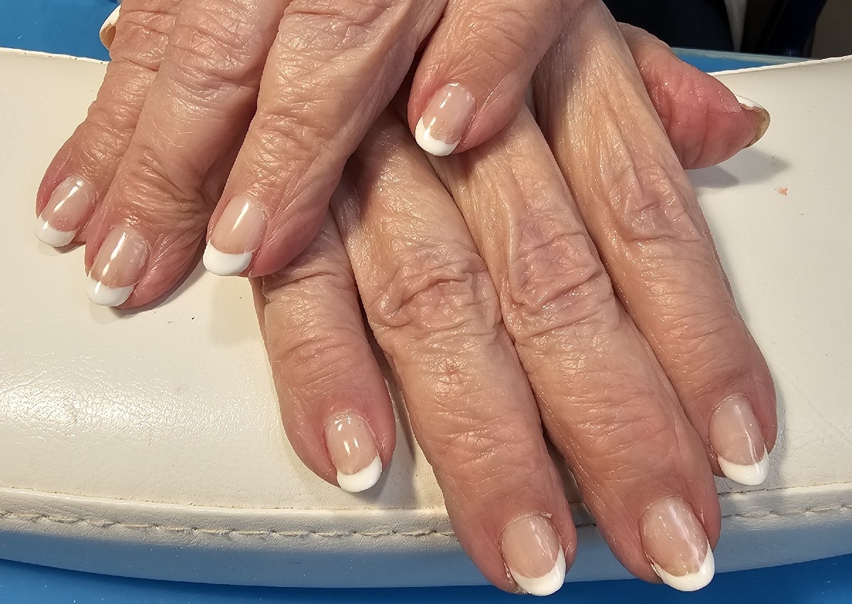 French tip