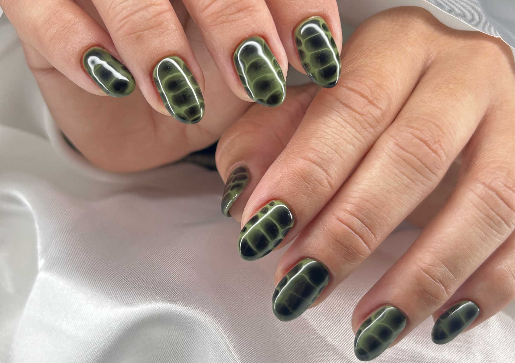 Manicura con hard gel uñas cortas y medianas