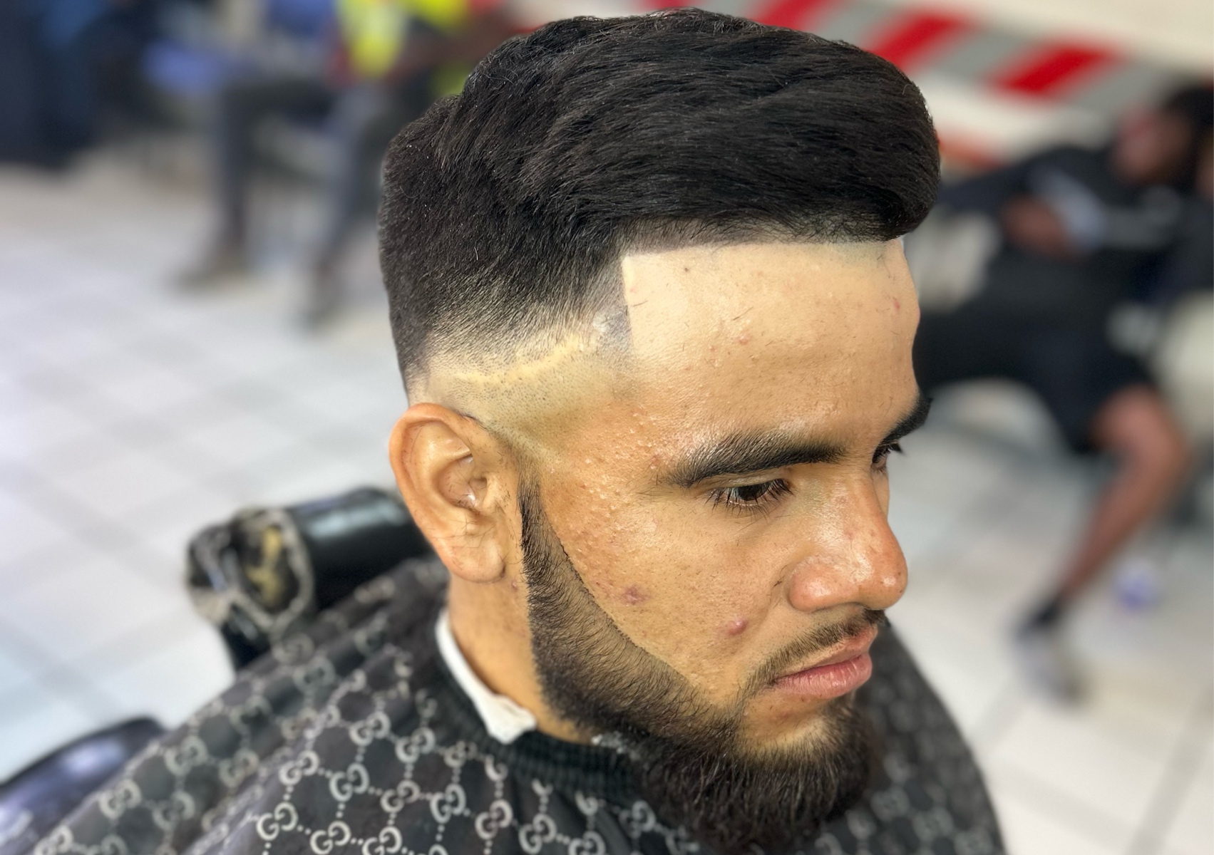 Men Straight Hair Textures  whit hot towel