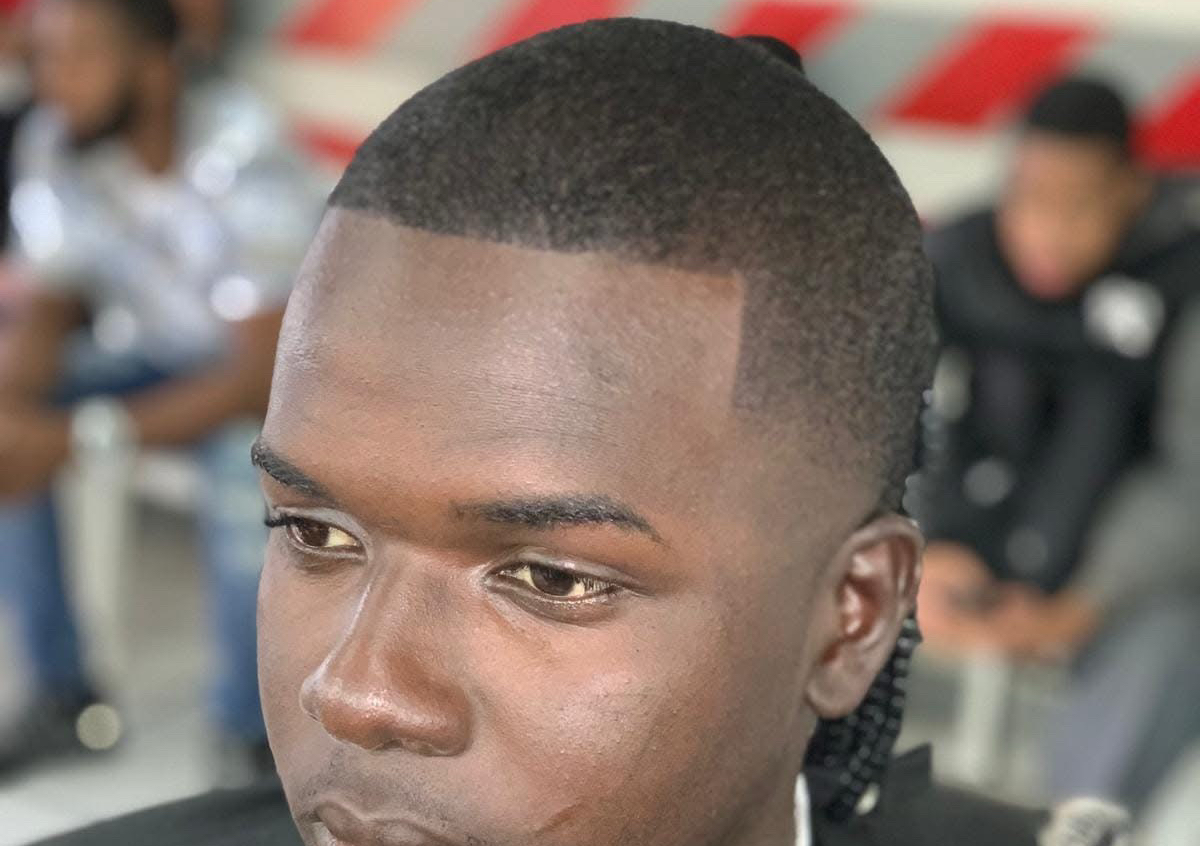 Mens Regular haircut only