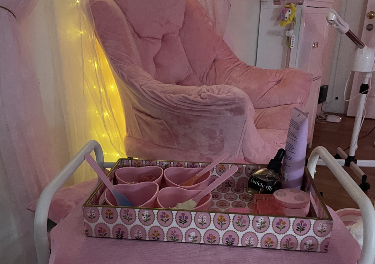 Sol’s Dreamy Pedi (luxury pedi)
