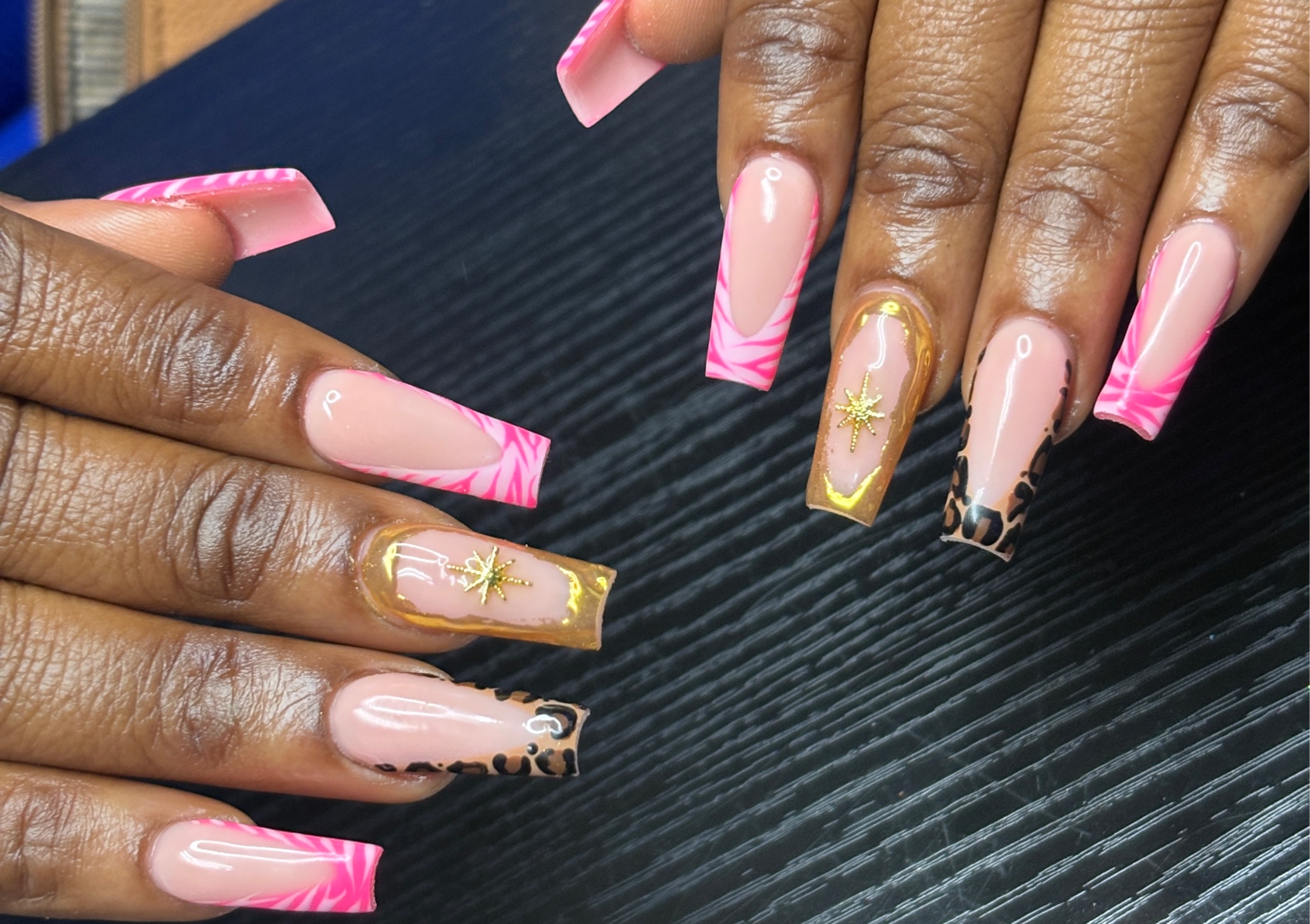 Medium square Hands Only Freestyle