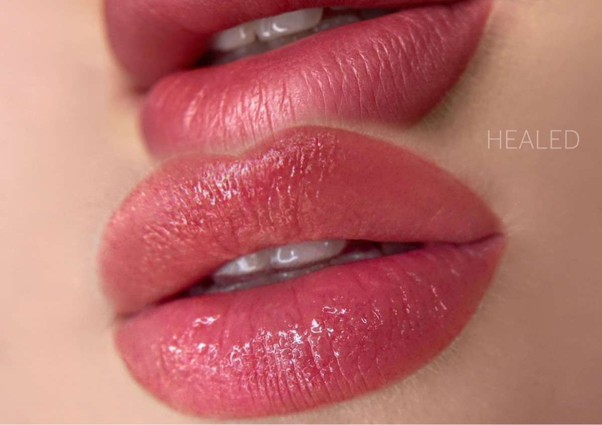 Lips blush with retouch