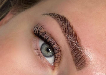 Brow lamination and brow tint henna