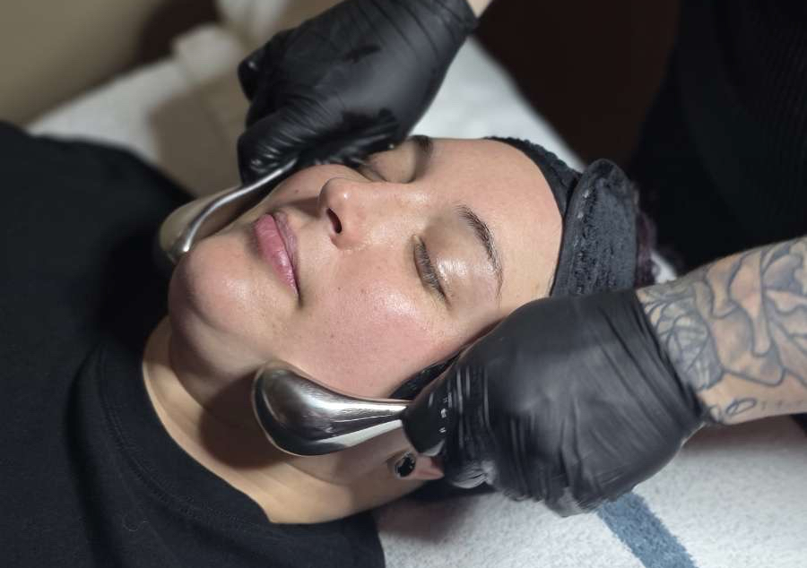 Signature facial