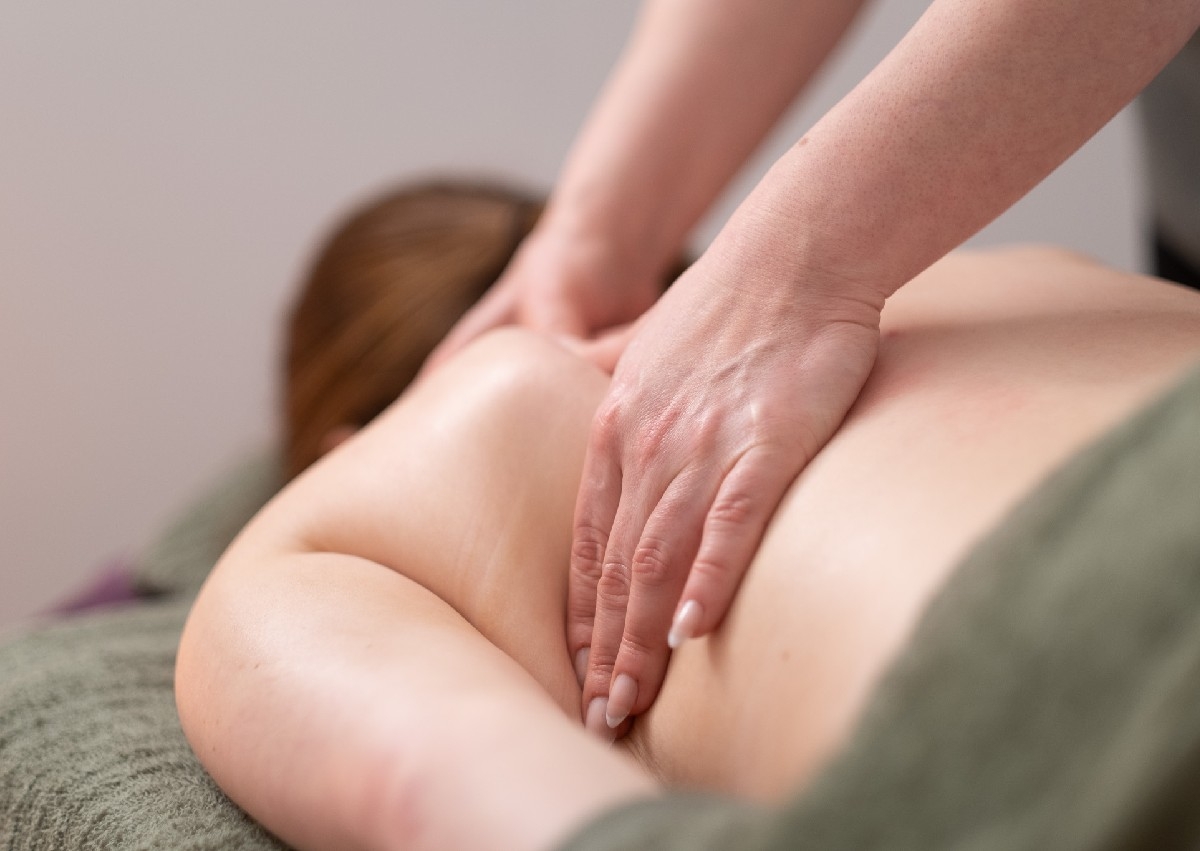 Deep Tissue massage 