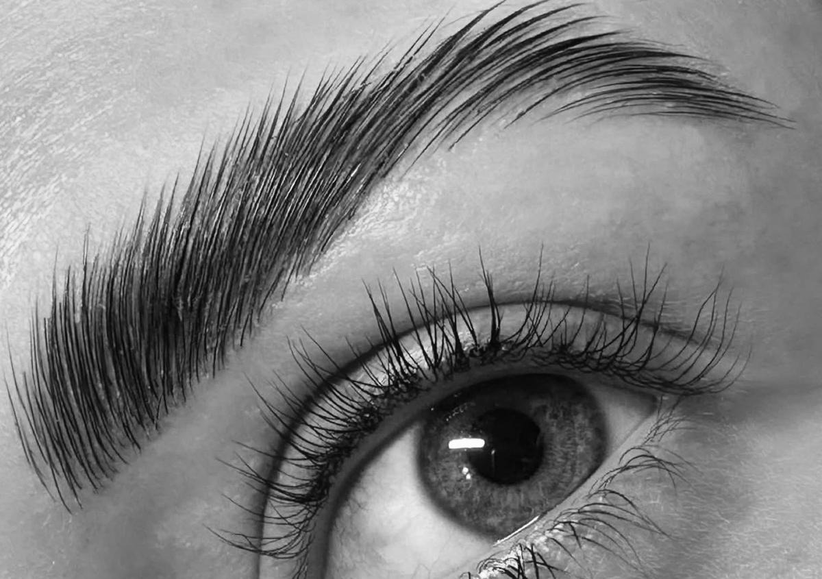 Lash Lift + Brow Lamination & Tint Deal