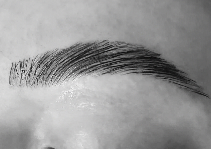 Brow Lamination & Tint