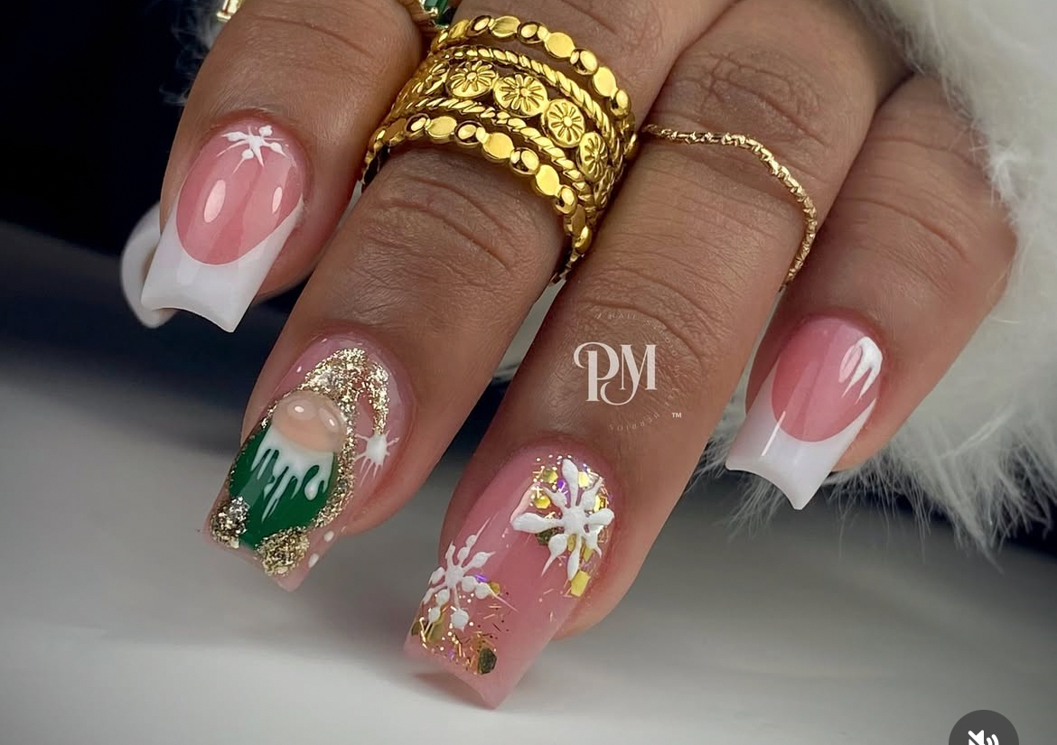 💅🏻French/Dos Tonos Manos Mediano 