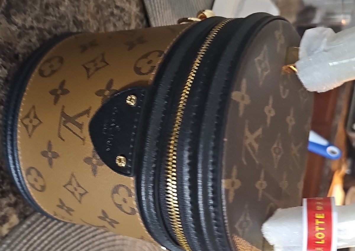 LV BAG