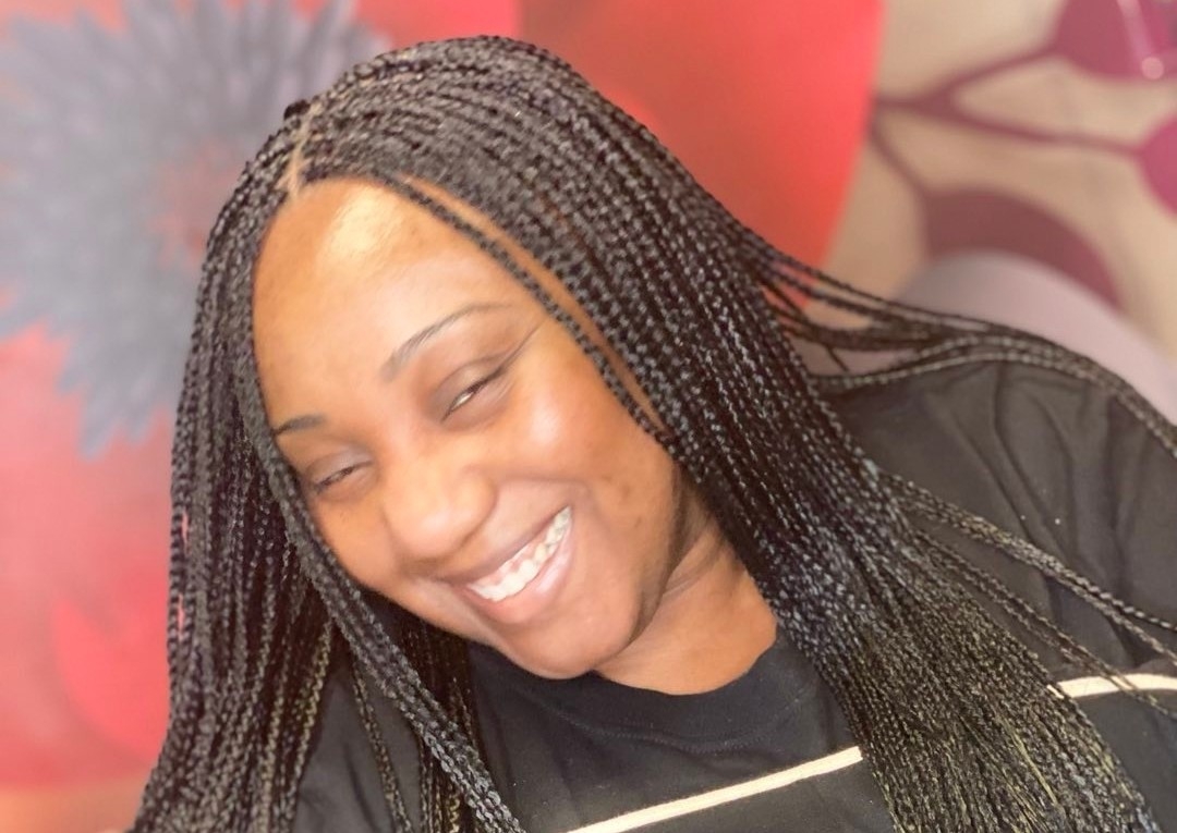 ADULTS/Small Knotless(HAIR INCLUDED)