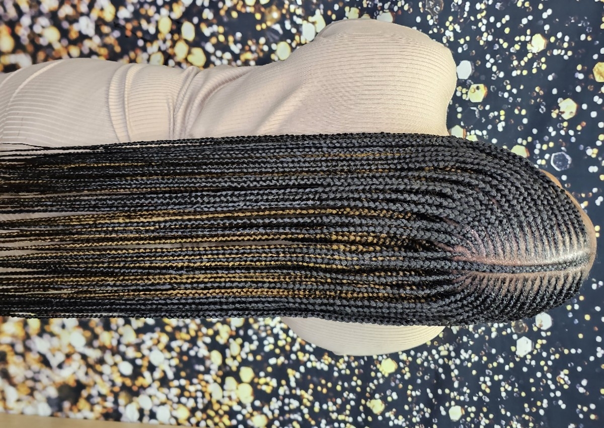 Adults Medium  Tribal braids 