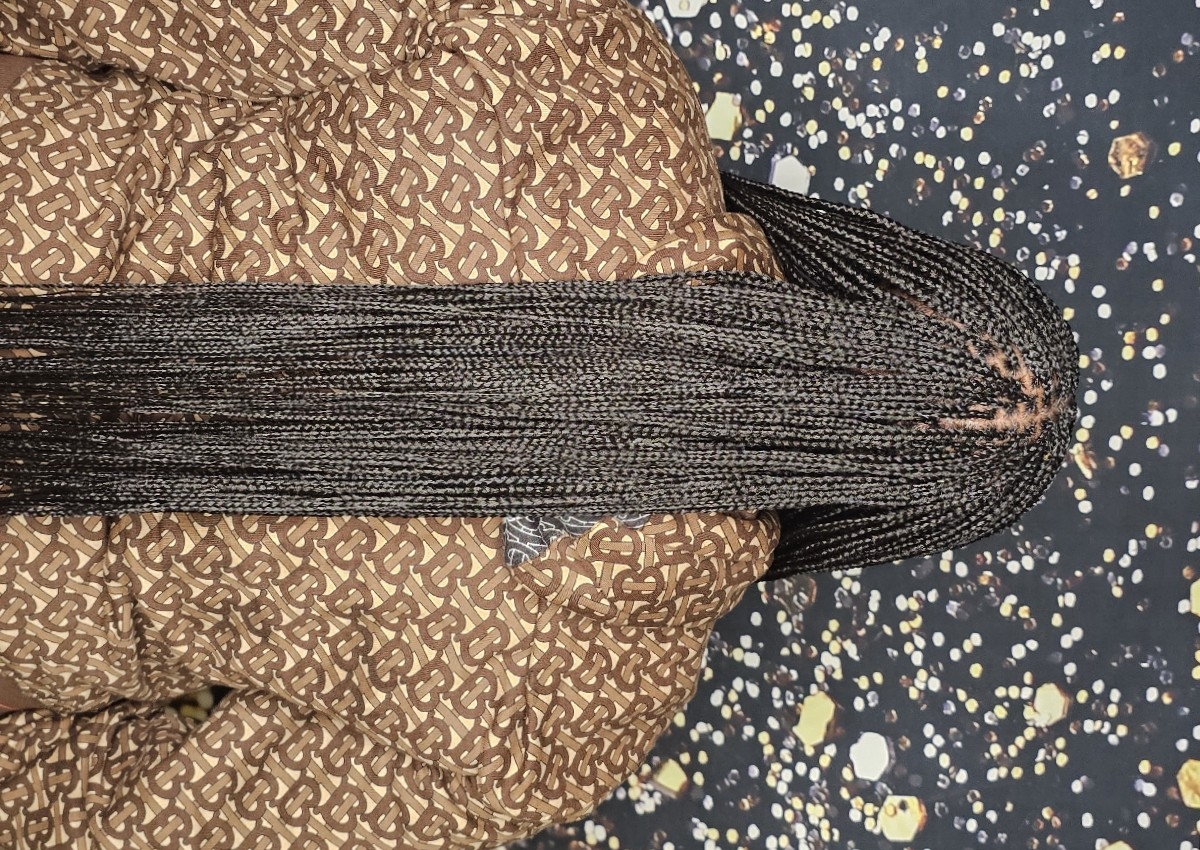 Adults/XSmall Knotless/Hair included