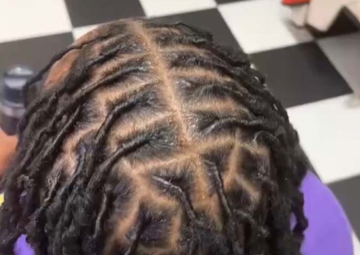 Loc Retwist (1-50 locs) + Shampo