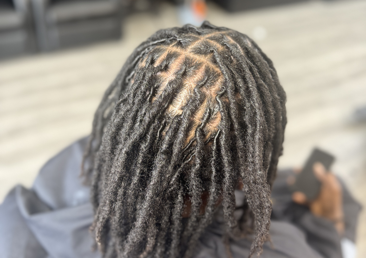 Loc Retwist (1-50locs)+ Shampoo (2/2)
