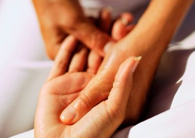 Masaje Relajante: Manos y pies