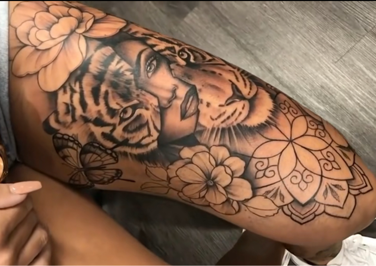 Full thigh tat