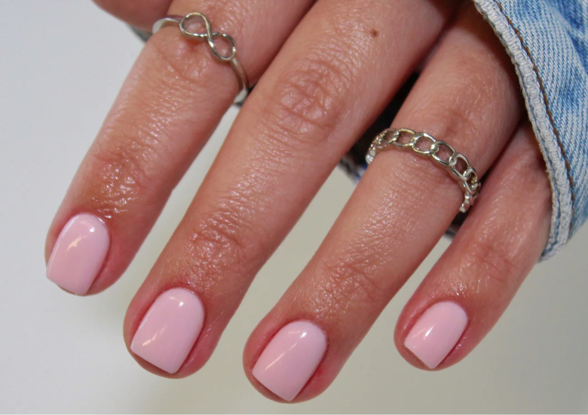 Rubber Base Application (on natural nails)