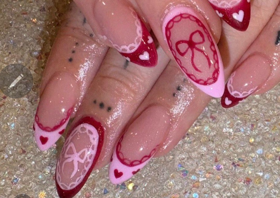 BESPOKE NAIL ART!  Very detailed multiple nail designs each nail! (1/3)