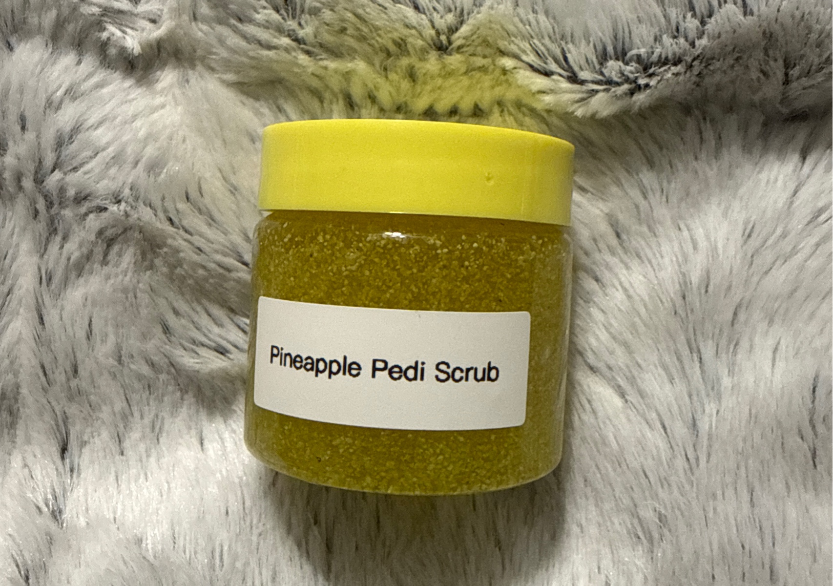 2 Oz Pedi Scrub Pineapple