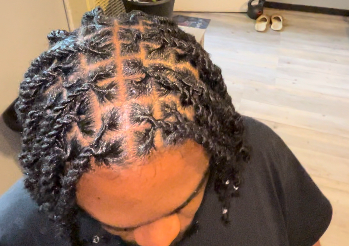 Dread  Retwist (latch hook )